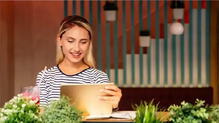 What is a hotel cancellation policy