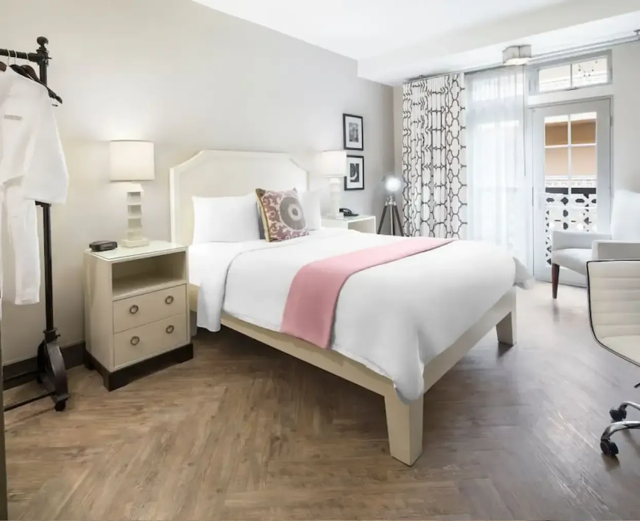 Why Hollywood Hotel calls Mews “the closest thing to a perfect PMS” Old hero image size (1)